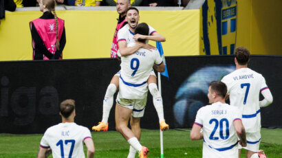 Buđenje Srbije na oproštaju Zlatana – tri gola u Stokholmu za srećan put na EURO!