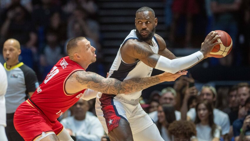 Amerikanci opet na Lebronove mišiće: Svetski šampion pokazao šta ume, Kralj se naoštrio za Srbiju