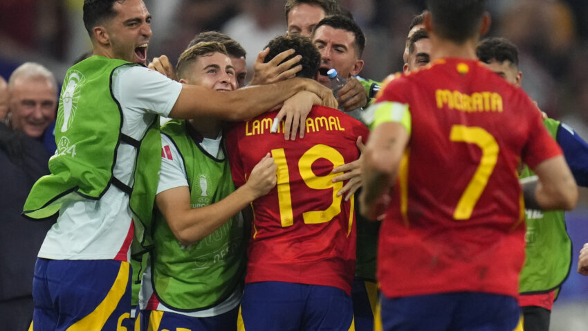 Jamalova golčina i Olmovo lukavstvo okrenuli Francusku za četiri minuta (VIDEO)