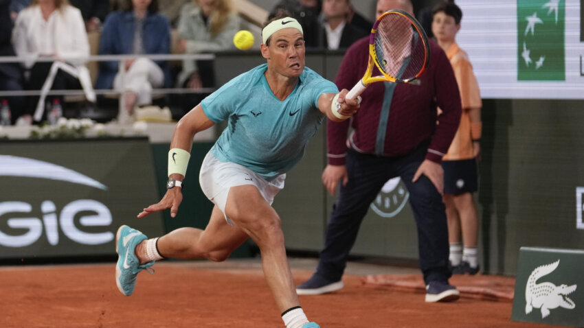 Nadal "isprašio" Borga i počeo odbranu titule 19 godina kasnije... (VIDEO)
