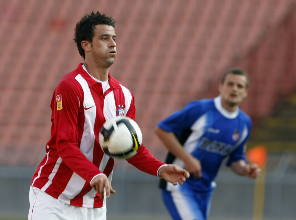Posle 10 godina novi Slovenac pred kapijom Marakane: Elzner kao nedodirljiv, Stojanović i Pečnik primer - Šišić preskup promašaj! 3 308173 20090411mmSisic05