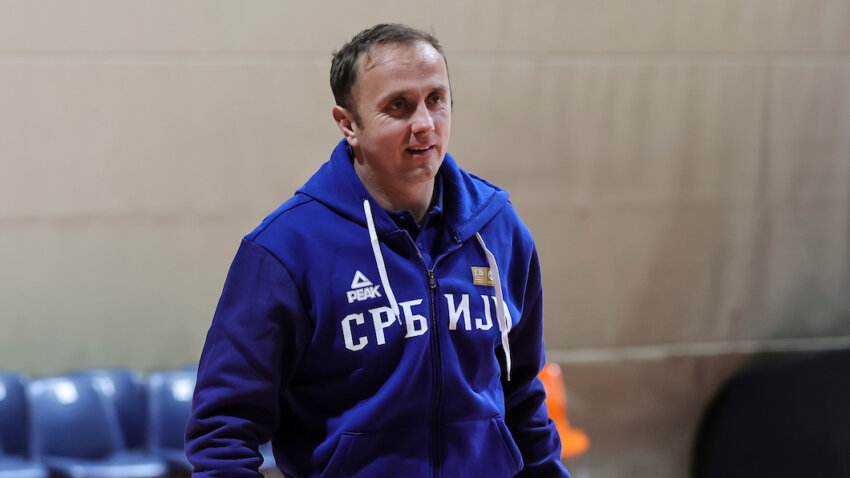 Iz Čačka na daleki put: Marko Marinović nastavlja karijeru u Siksersima