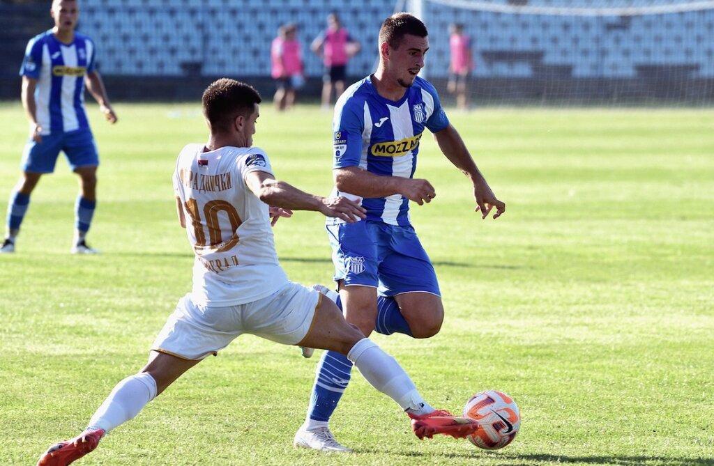 Mimović korača putem Nedeljkovića 1 OFK BEOGRAD RADNICKI NB 0013