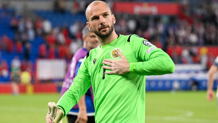 Srpski golman režiser čuda u Jermeniji: Čančarević pogotkom sa celog terena srušio AEK (VIDEO)