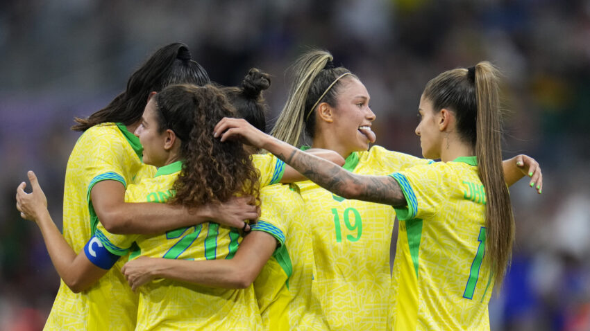 Brazilke zaplesale sambu i zakazale finale sa Amerikankama
