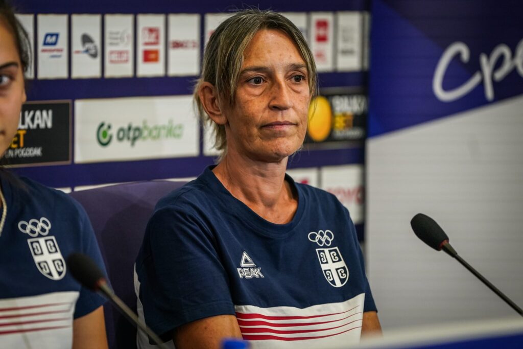 Atletičari i atletičarke otputovali za Pariz - Ivana poručuje: Uradiću sve što znam i umem da dođem do cilja 2 STJ05683 1536x1024 1
