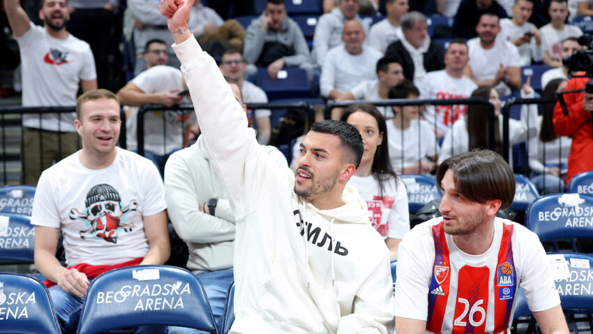 Zvezda opet otvorila kapije za Nemanju Radonjića