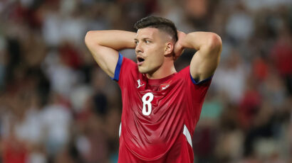 Jović kao Kežman – propustio šansu da skine krunu Špancima, Rajković bravurama zaustavio šampiona Evrope