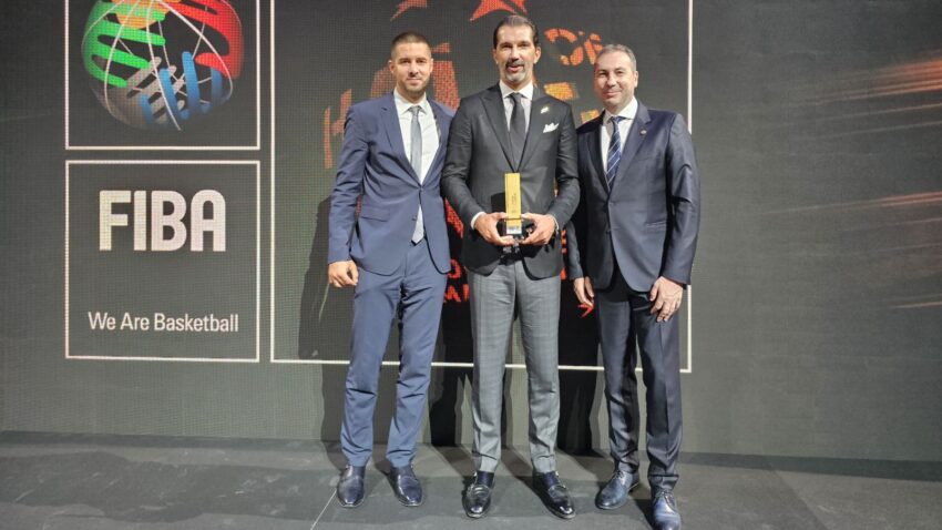 Stojaković uz Dalipagića, Kićanovića, Divca, Slavnića, Žeravicu, Ivkovića, Pešića, Vasojevića…