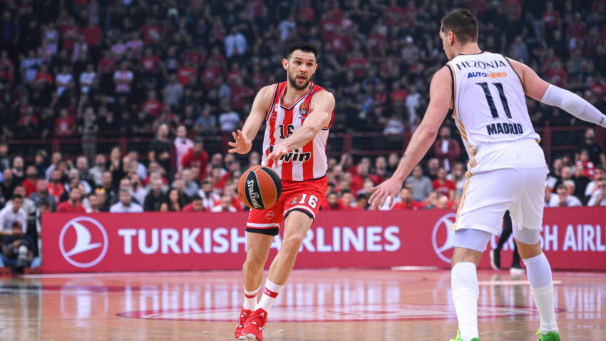Derbi u svakom smislu reči: Olimpijakos naneo kraljevski udarac Realu