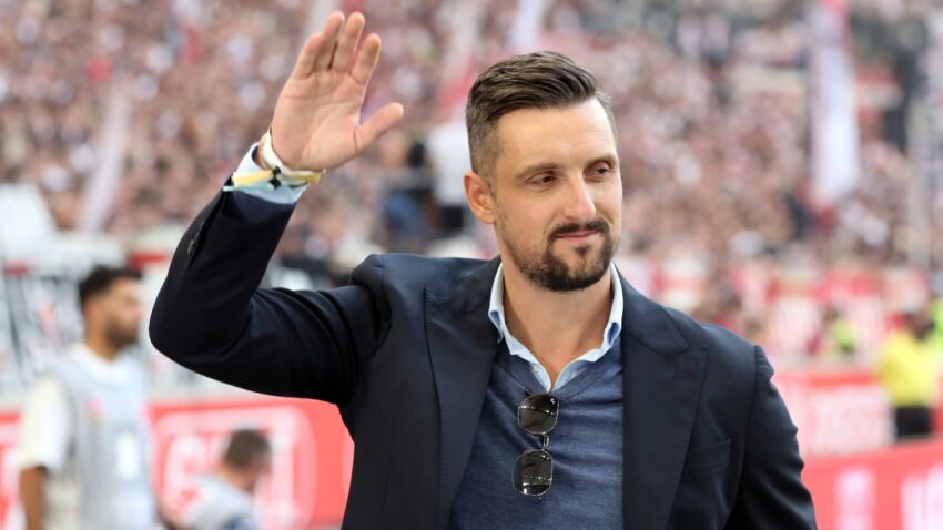 Kuzmanović odgovorio Milojeviću: Ponosan sam što sam Srbin, normalno je da podržim tim za koji sam igrao