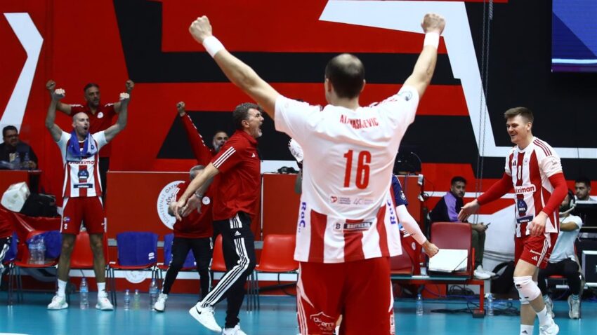 Zbog toga je i došao: Atanasijević sa 106 poena pogurao Olimpijakos ka Ligi šampiona