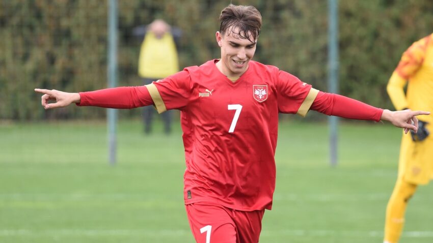 Selektor sa razlogom ustupio Cvetkovića: Omladinci održali čas fudbala Hrvatima u Karlovcu