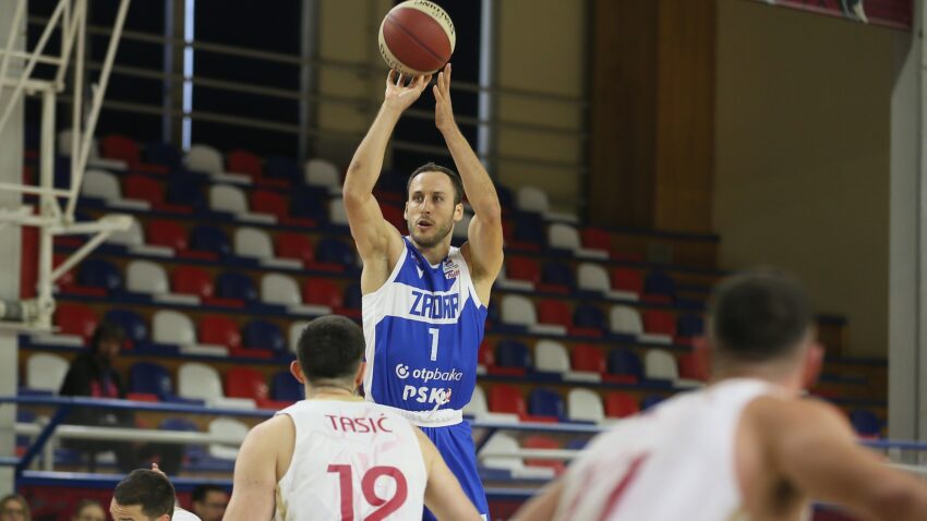 Mihailoviću prija matine, Zadar slavio u Železniku