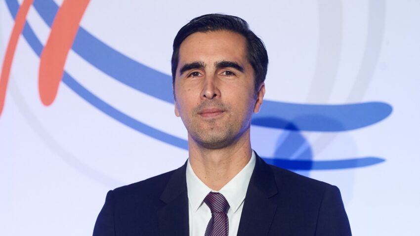 Đula Mešter promovisan u potpredsednika FIVB