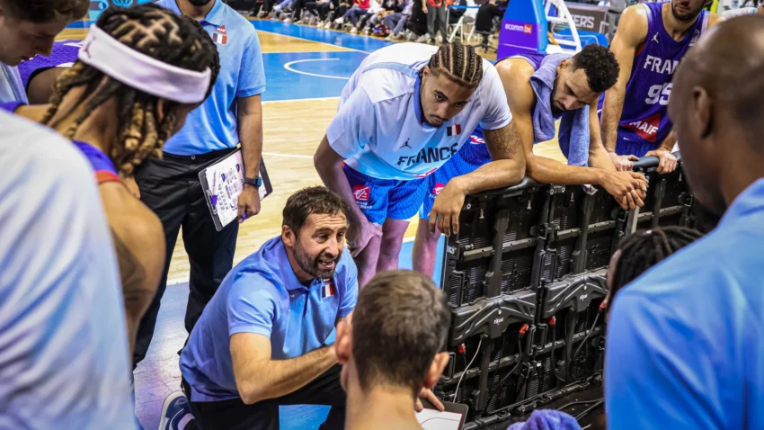 Nova era Francuske počela pobedom, ali na mišiće: Petlovi poleteli tek u finišu