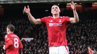 Notingem je kaznena ekspedicija sa komandantom Milenkovićem, het-trik Isaka u Ipsviču