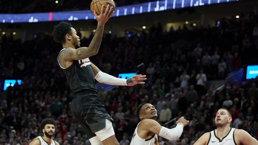 Sajmons uz zvuk sirene srušio veliki preokret koji je Jokić izgradio