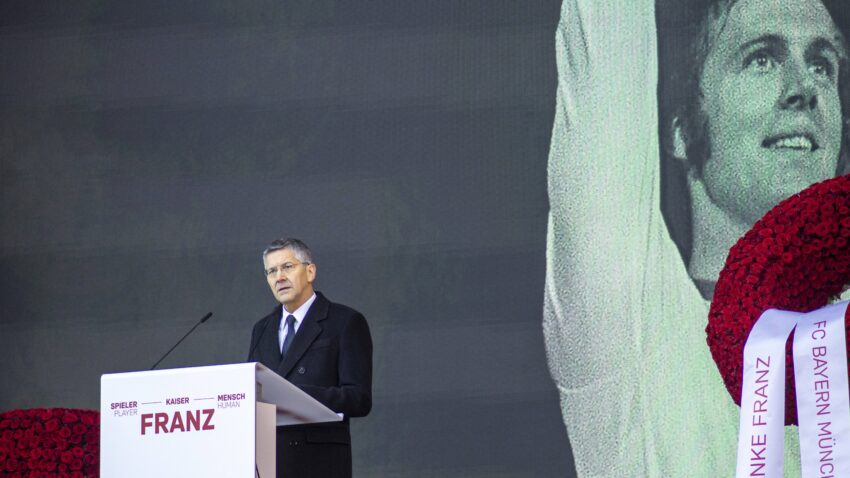 Bajern povukao dres sa brojem 5 u sećanje na Bekenbauera i probio barijeru od milijardu evra prometa