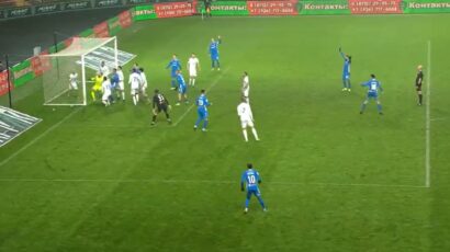 Komična scena u Rusiji: Dinamo pogotkom golmana u 96. minutu izbegao poraz (VIDEO)