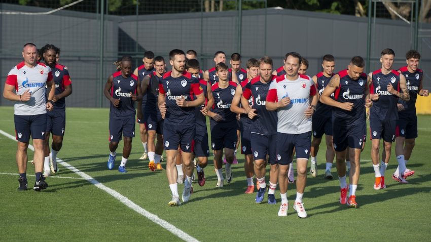 Zvezda dobila konkurenciju u trci za pojačanje: Beka žele i Sarajevo, Slovan, Viktorija, Leče...