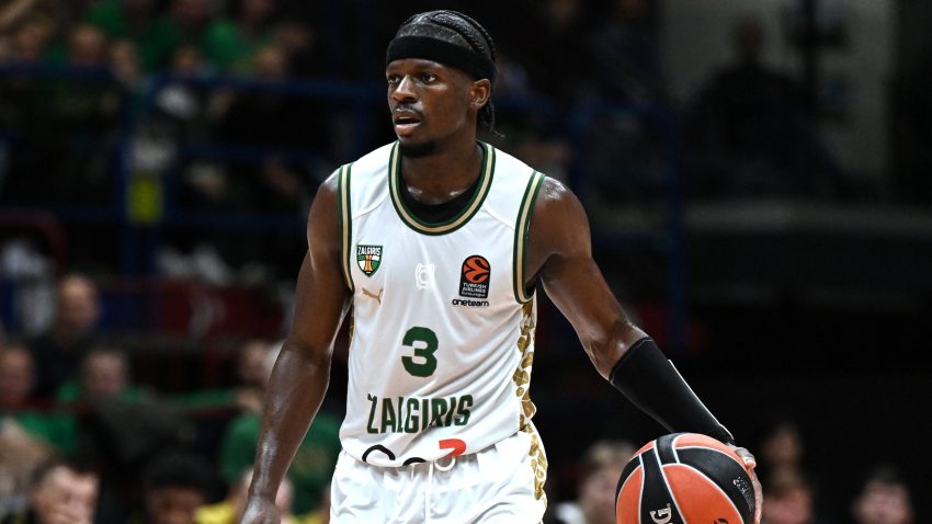 Madrid ovacijama pozdravio Fransiska, Real slavio posle trilera