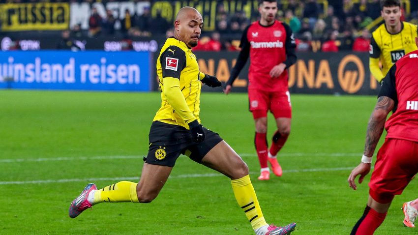 Borusija konačno popustila: Malen u Aston Vili za 25.000.000 evra