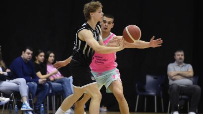 Partizanov biser na brušenju u Megi
