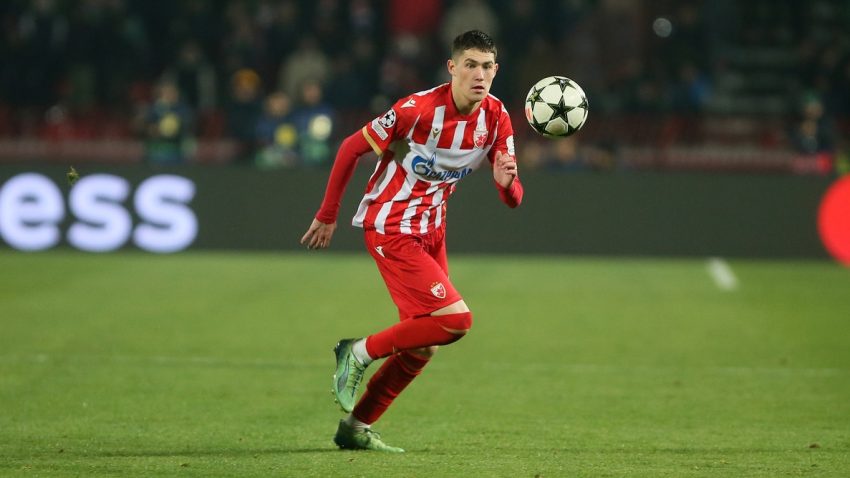 Zvezdi stigla ponuda za Maksimovića, na Marakani se nadaju Liverpulu