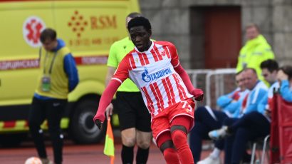 Na leđima Ebenezera Anana breme uspeha Ganaca u crveno-belom: Neprikosnoveni Boaći, raketa Bukari i miljenik navijača – Aval Isah