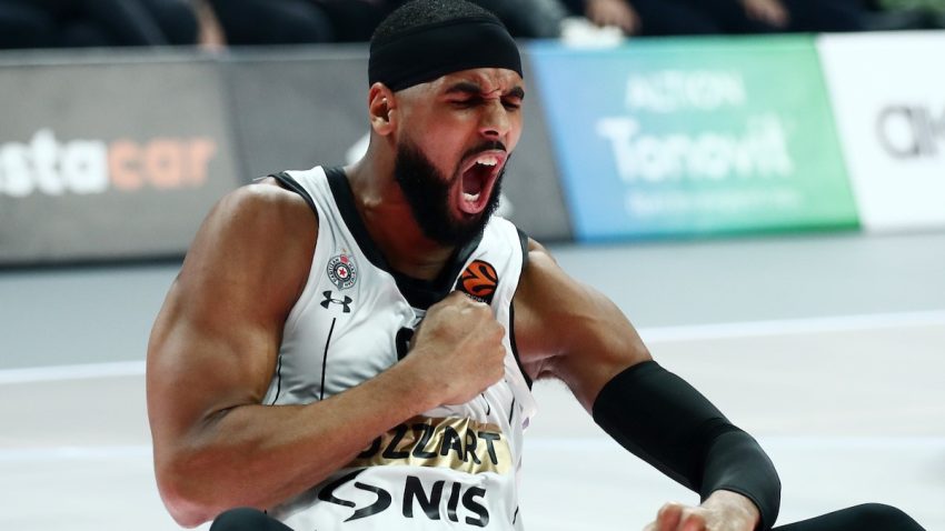 Crno-bela renesansa: Partizan eksplodirao u Lionu i punom parom se zaleteo ka Milanu