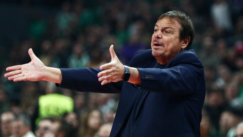 Ergin Ataman: Španska policija hoće da uhapsi Dimitrisa Janakopulosa!