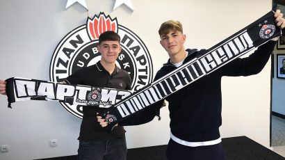 Partizan nagradio bisere: Ugovori beku i krilu