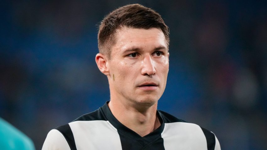 Još jedan bek zaobišao Humsku, ali se vratio u srpski fudbal