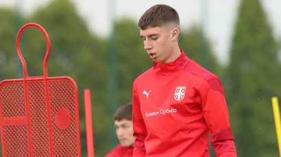 Verona odbila Milan, Srbin čeka šansu