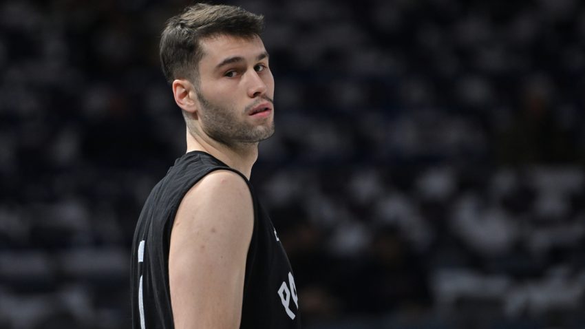 Mario Nakić operisan