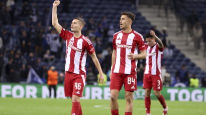 Tinejdžer projektilom u sudijskoj nadoknadi srušio Pao i odveo Olimpijakos u polufinale (VIDEO)
