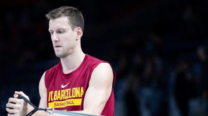 Ozbiljan udarac za Barselonu: Jan Veseli doživeo tešku povredu