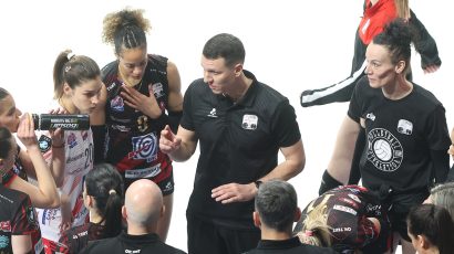 Žakić mnogo naučio iz prošlogodišnjih poraza, sad slavi drugi trenerski trofej: Danas sam se u svlačionici osvrnuo na to…