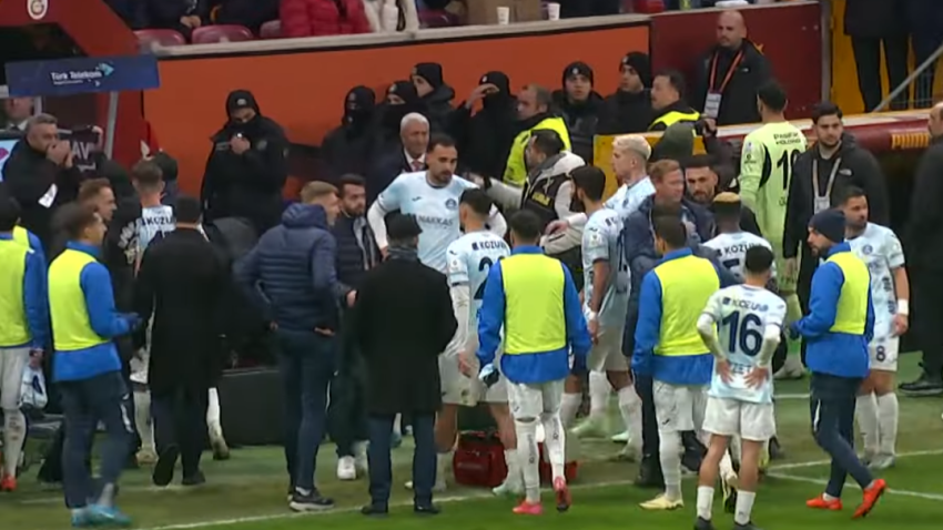 Skandal u Turskoj: Adana povukla igrače sa terena zbog penala, Murinjo provocirao Galatasaraj (VIDEO)