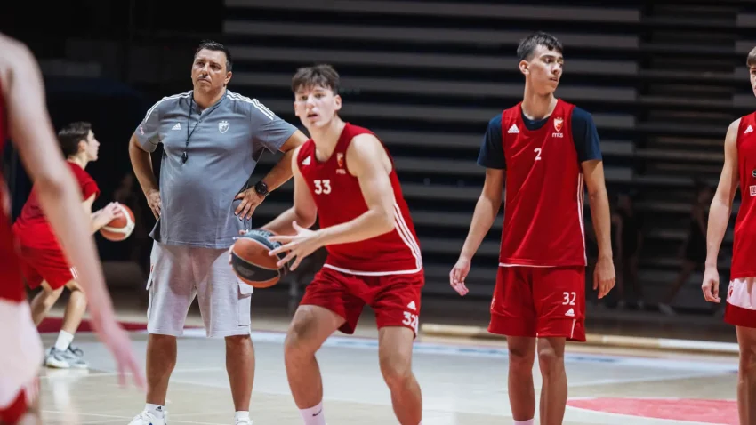 Audicija za novog Kostića: Zvezda sa dva pojačanja kreće u evropsku misiju
