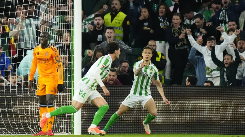 Mančester našao pojačanje od 80 miliona evra, a Betis može da ga proda Totenhemu za 25.000.000