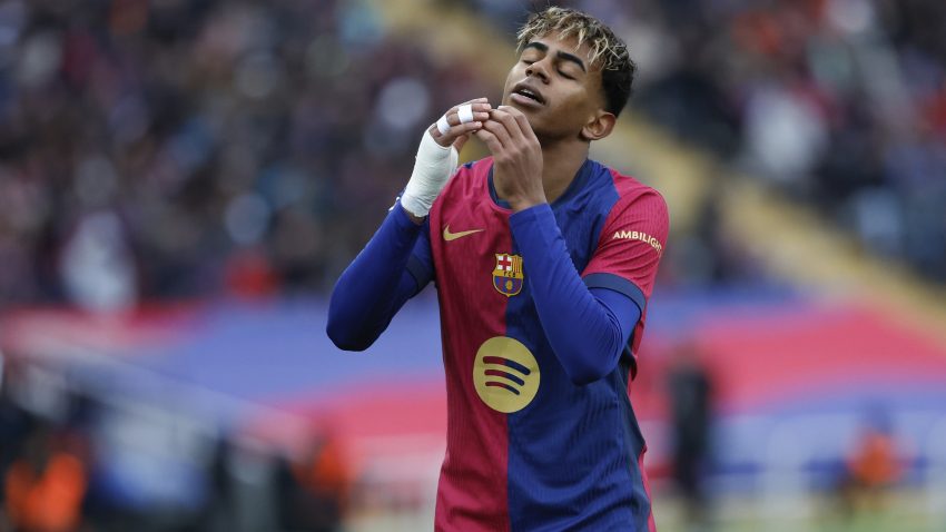 Barselona dobila bitku sa La Ligom, ali rat možda neće: Jamal ne može da produži ugovor