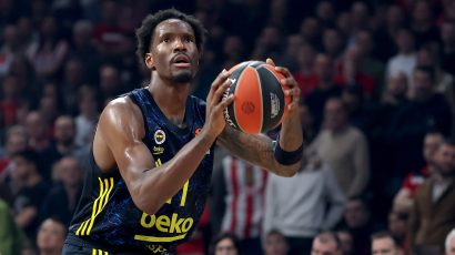 Fenerbahče bez Gudurića nastavio turski marš