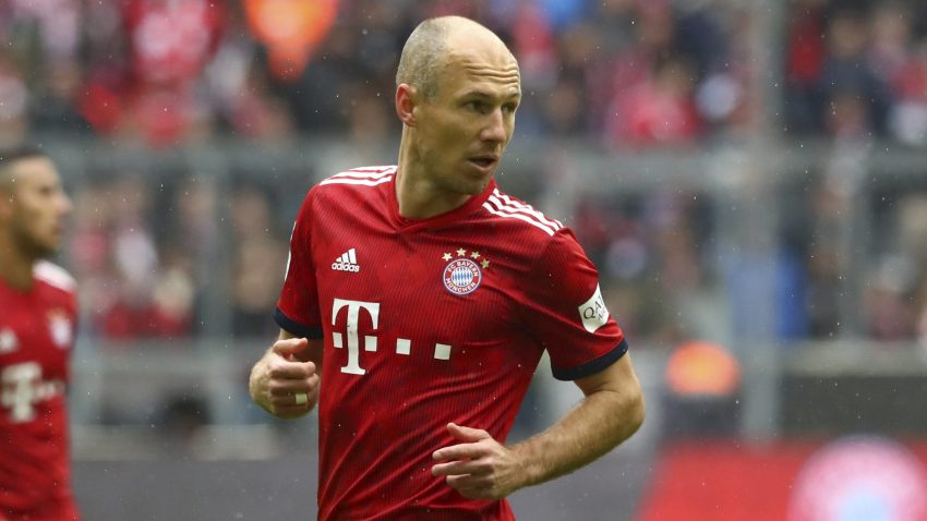Arjen Roben u trenerskom odelu