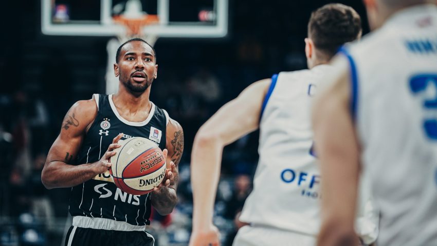 KRAJ: Partizan - Spartak