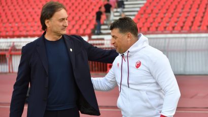 Tanjga nastavlja da bljuje vatru: Čudne stvari se dešavaju – kao da smo u Ukrajini, tribina je morala da bude ispražnjena