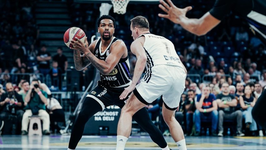 UŽIVO: Dubai - Partizan