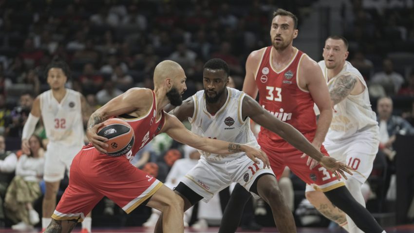 Olimpijakos ne može bez Spanulisa, ali Spanulis može bez Olimpijakosa: Kneževi ciljaju kraljevsku krunu, (ne)utešni grčki derbi