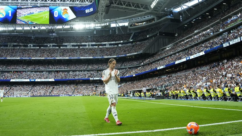 Kraj sezone i epohe: Bernabeu se oprostio od Anćelotija i Modrića uz ovacije i suze, Mbape nadomak Zlatne kopačke